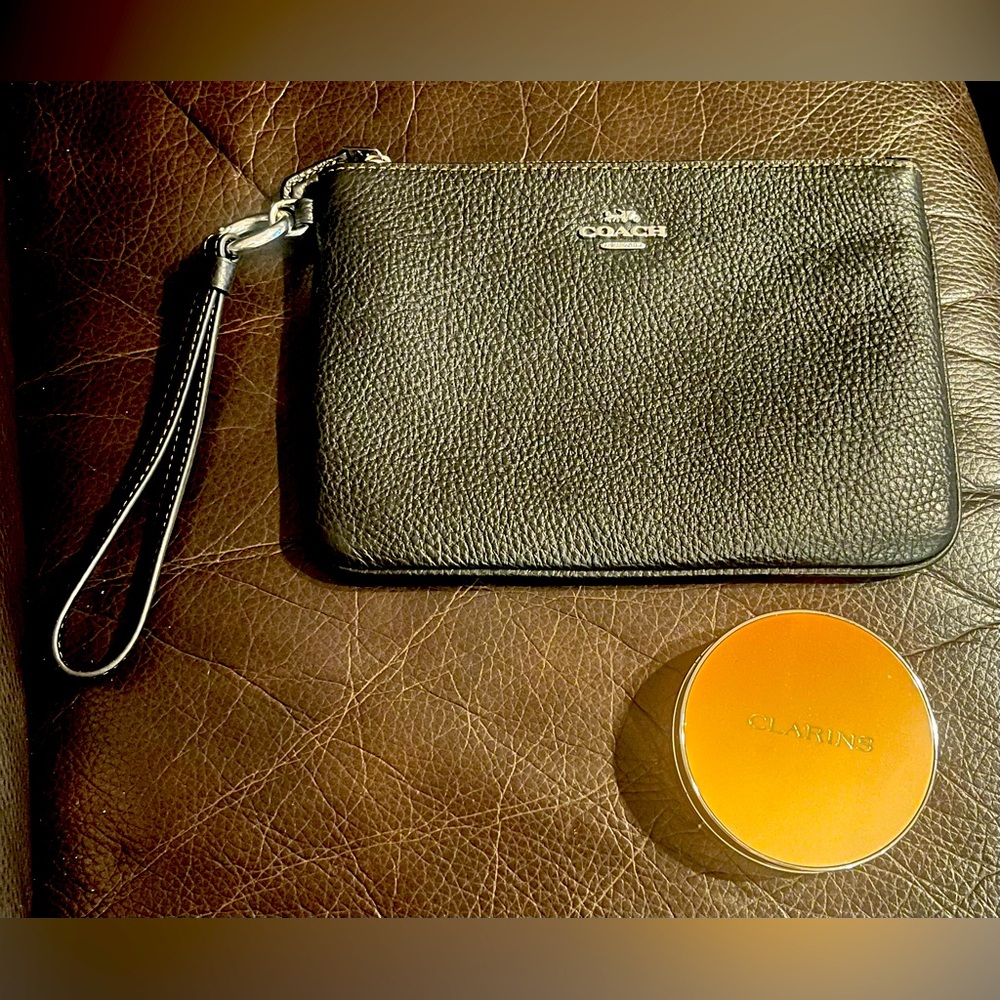 Like new, Authentic Coach wristlet